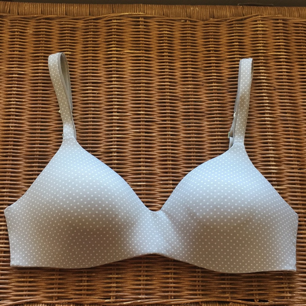 Hanes 36B NO Wire Bra